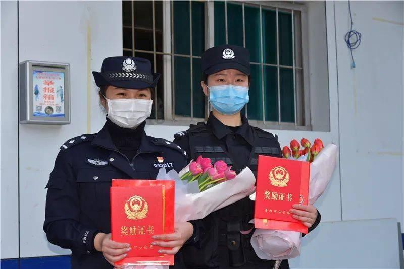 救援优秀的男孩