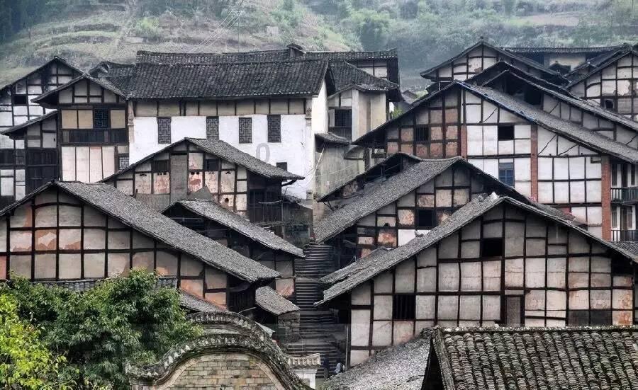 地板冒岩浆无敌版